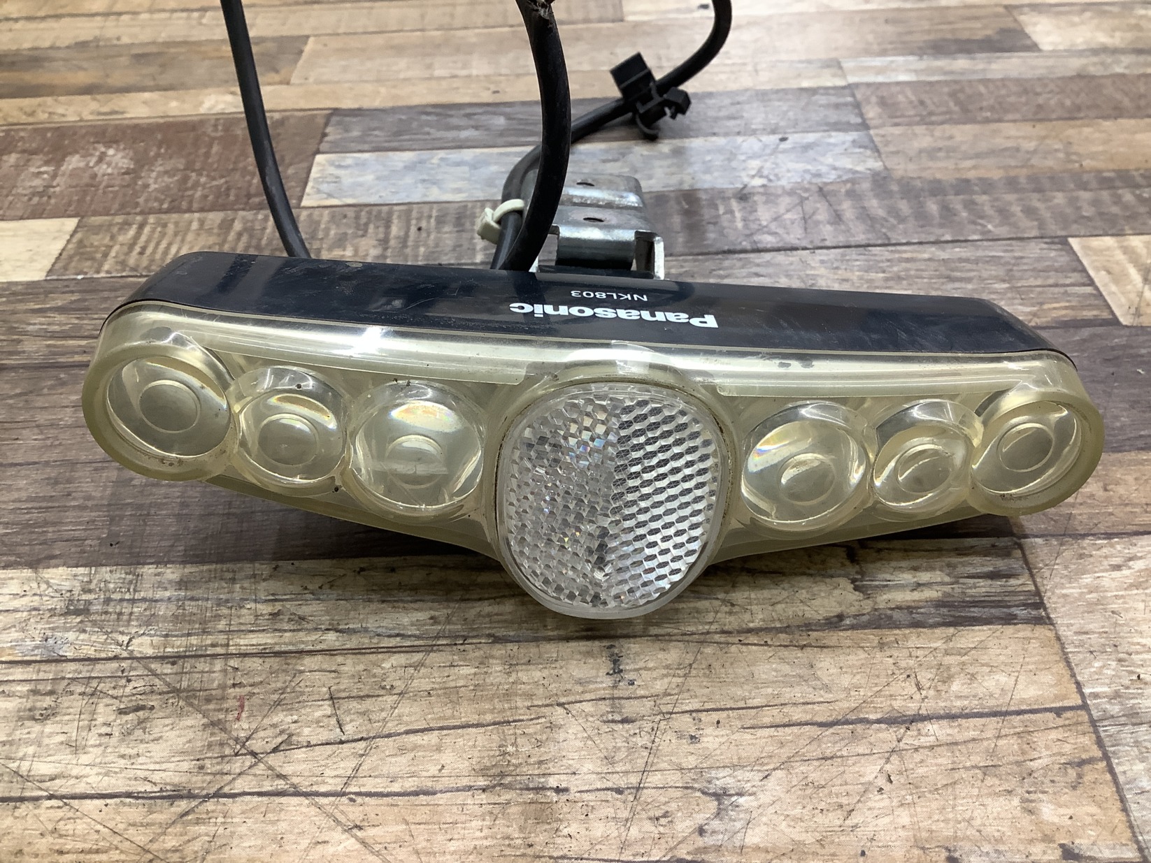 K148 Panasonic ViVi DX パナソニック ビビ・DX(BE-END636B)26インチ LEDライト