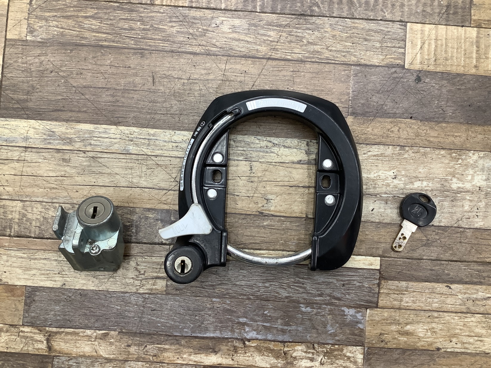 K190 BRIDGESTONE STEP CRUZ e ブリヂストン スッテプクルーズe(SC626)26インチ カギ キーセット