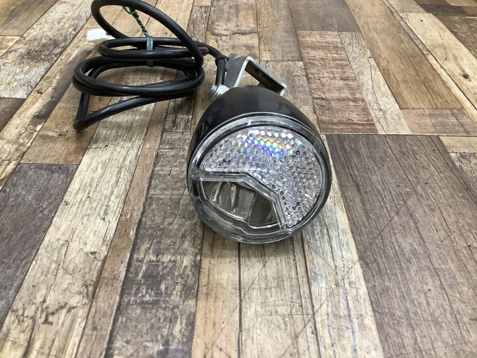 K226 Panasonic VELO-STAR パナソニック ベロスター(BE-ELVS772B)700×38C 電動スポーツバイク LEDライト