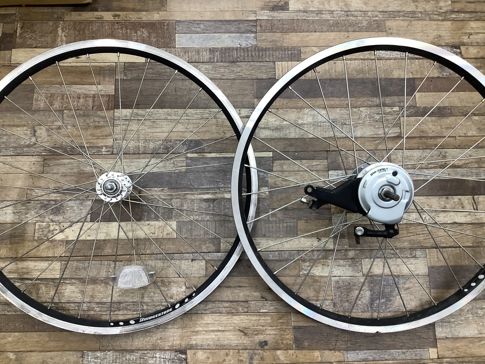 W91 BRIDGESTONE ブリヂストン マリポーサ E.A. ミニ(MR23L8)20インチ 電動アシスト自転車 前後ホイールセット