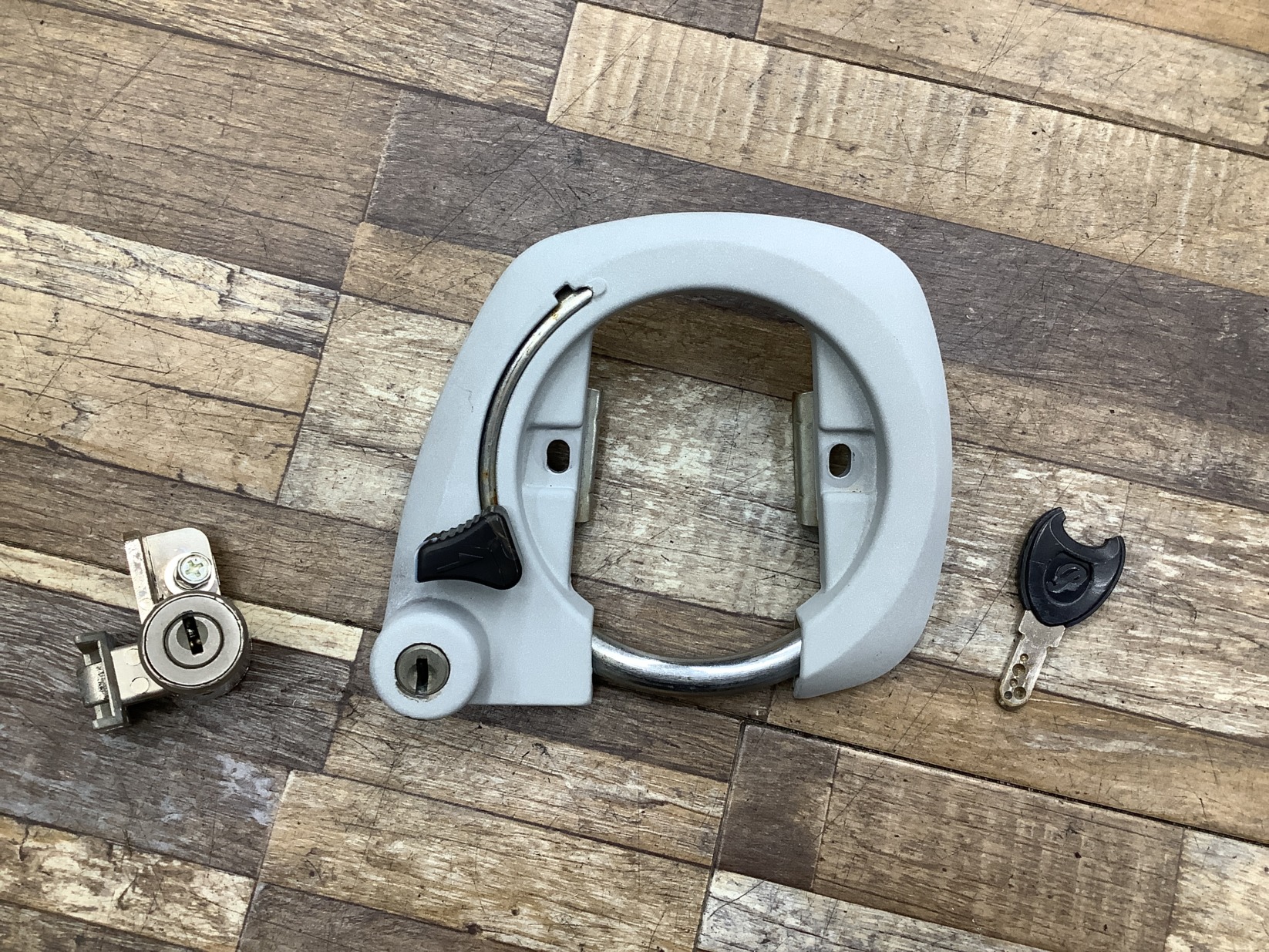 K263 Panasonic Lithium ViVi SS パナソニック リチウムビビ・SS(BE-ENS432A)24インチ 電動アシスト自転車 カギ キーセット