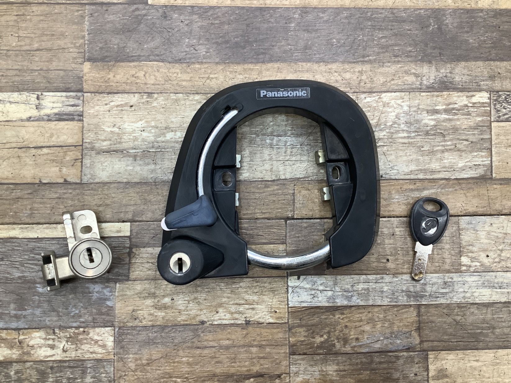 K282 Panasonic ViVi STYLE パナソニック ビビ・スタイル(BE-ELDS632G)26インチ 電動アシスト自転車 カギ キーセット