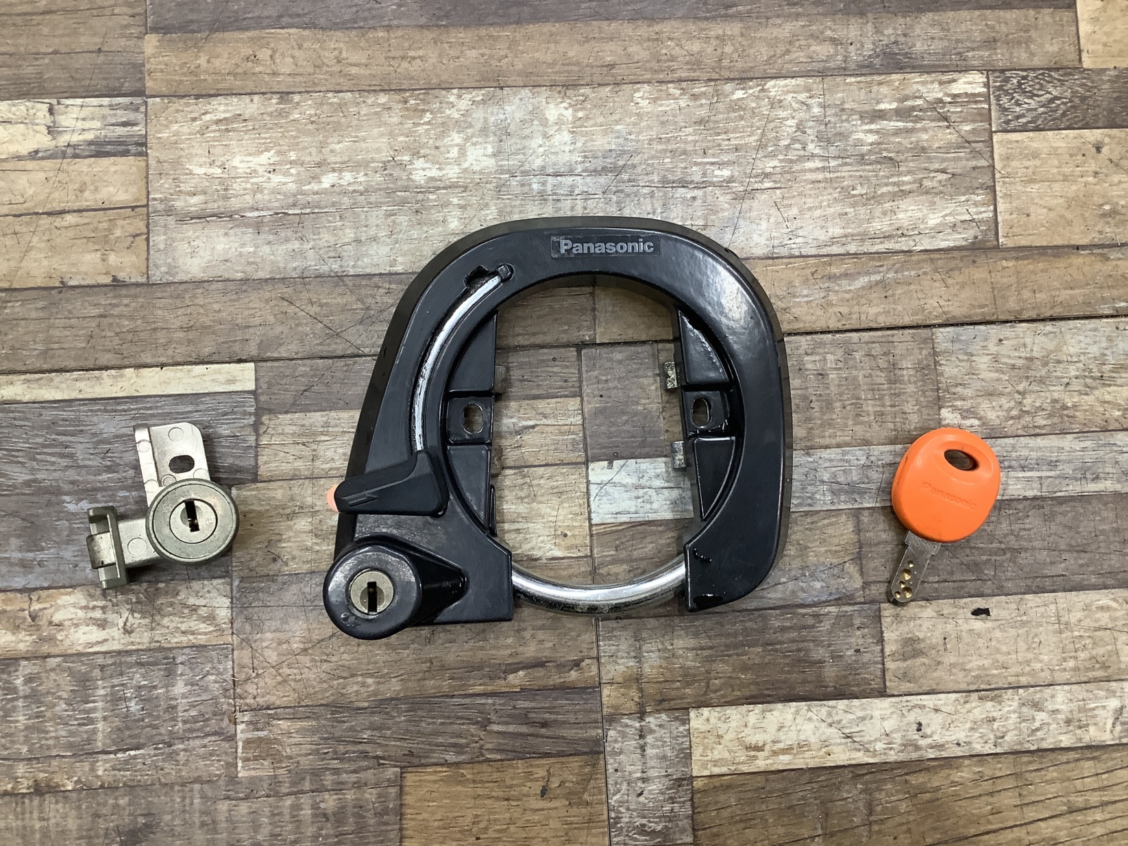 K356 Panasonic ViVi DX パナソニック ビビ・DX(BE-END635K)26インチ 電動アシスト自転車 カギ キーセット