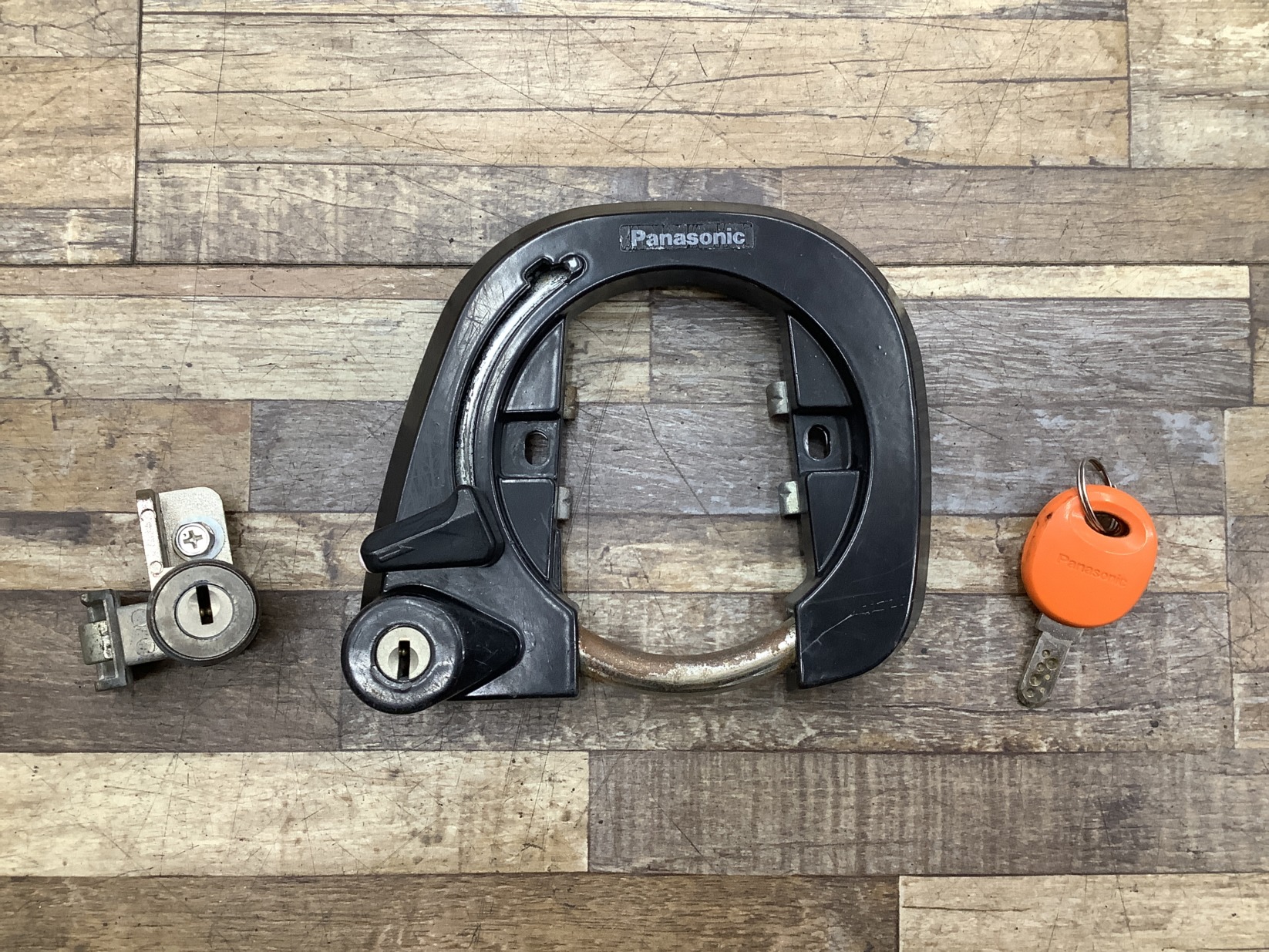 K365 Panasonic Gyutto パナソニック ギュット(BE-ENM634)前22/後26インチ 電動アシスト自転車 カギ キーセット