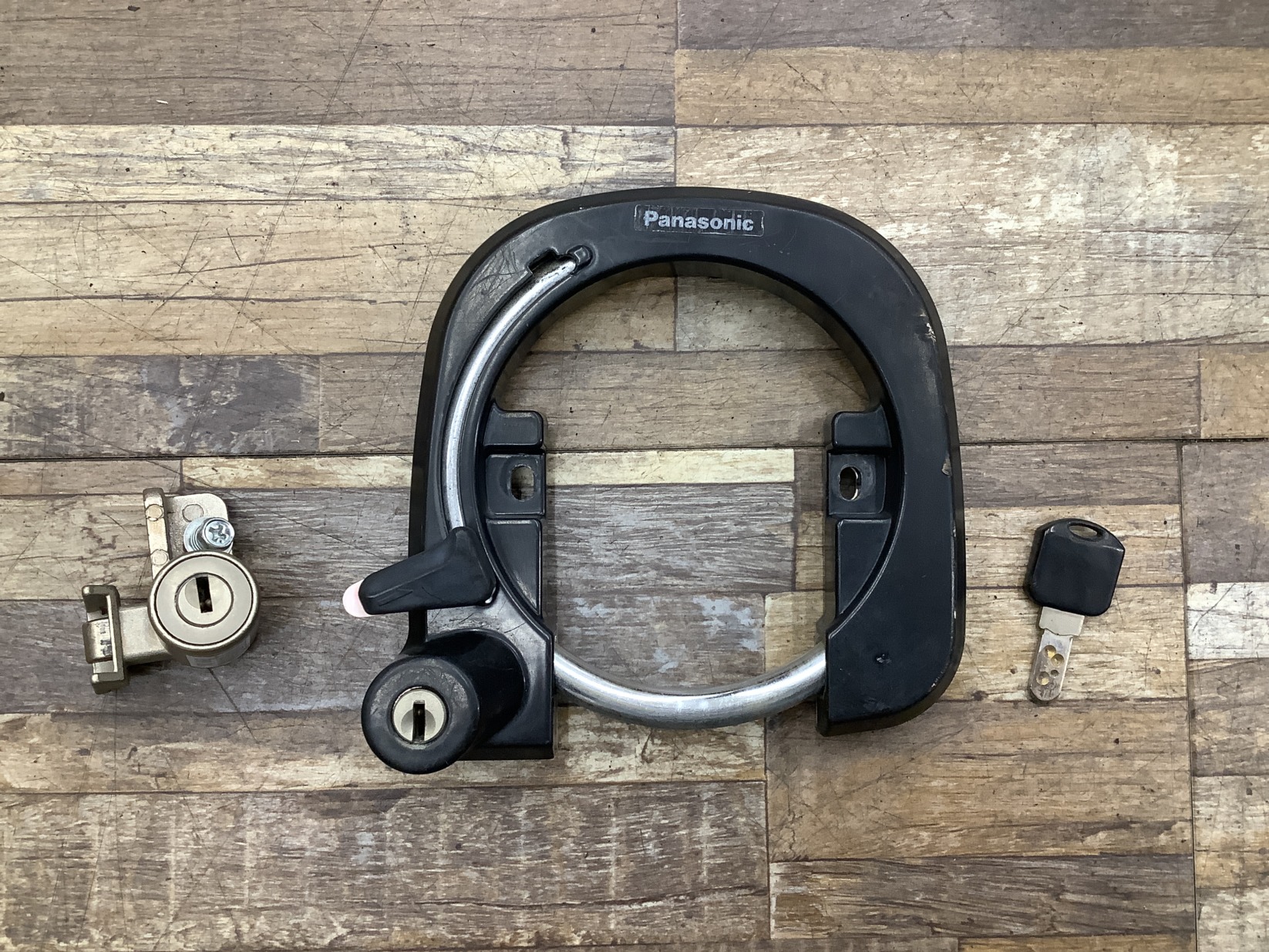 K380 Panasonic GLITTER パナソニック グリッター(BE-ELGL032R)20インチ 電動アシスト自転車 カギ キーセット