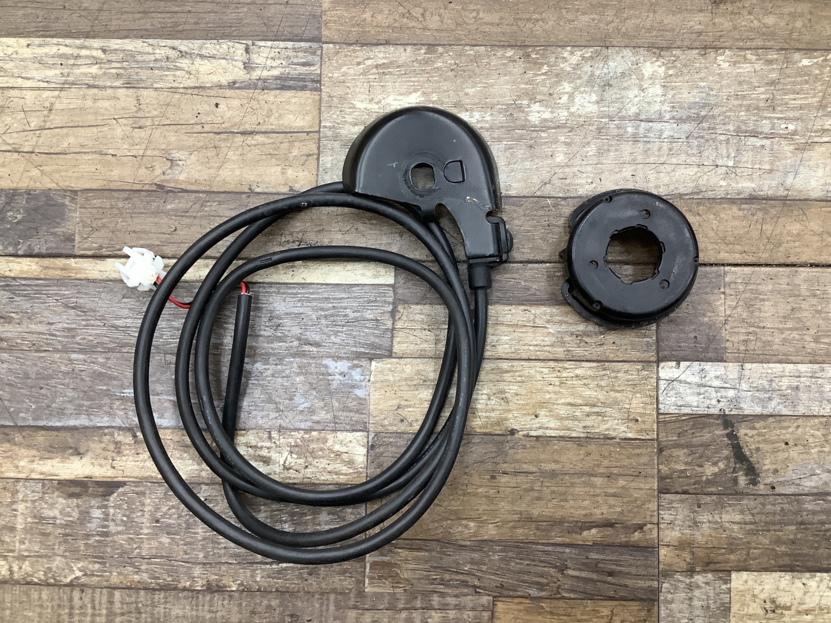 K383 Panasonic VELO-STAR パナソニック ベロスター(BE-ELVS772B)700×38C 電動アシスト自転車 スピードセンサー