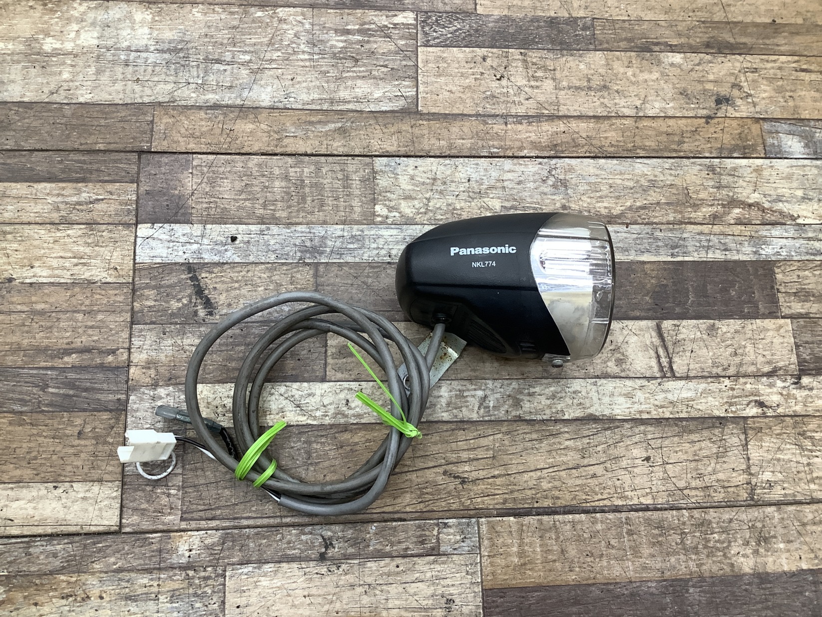 K393 Panasonic ViVi Style DX パナソニック ビビスタイルDX(BE-ENDS63B)26インチ 電動アシスト自転車 LEDライト